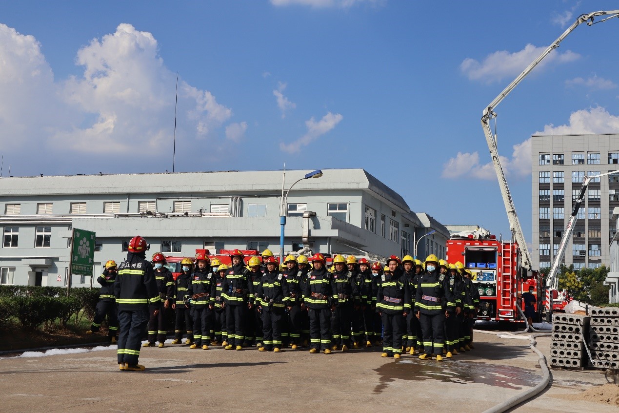 佛堂鎮(zhèn)開展?；穲鏊腊踩珣?yīng)急演練